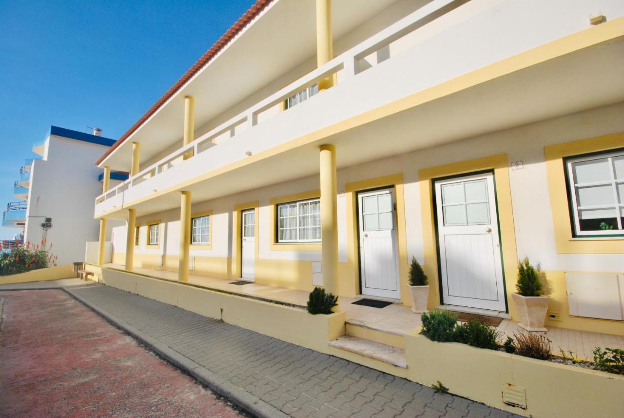 Catarina House - Baleal Beach, Balcony, Pool Фехео Екстериор снимка