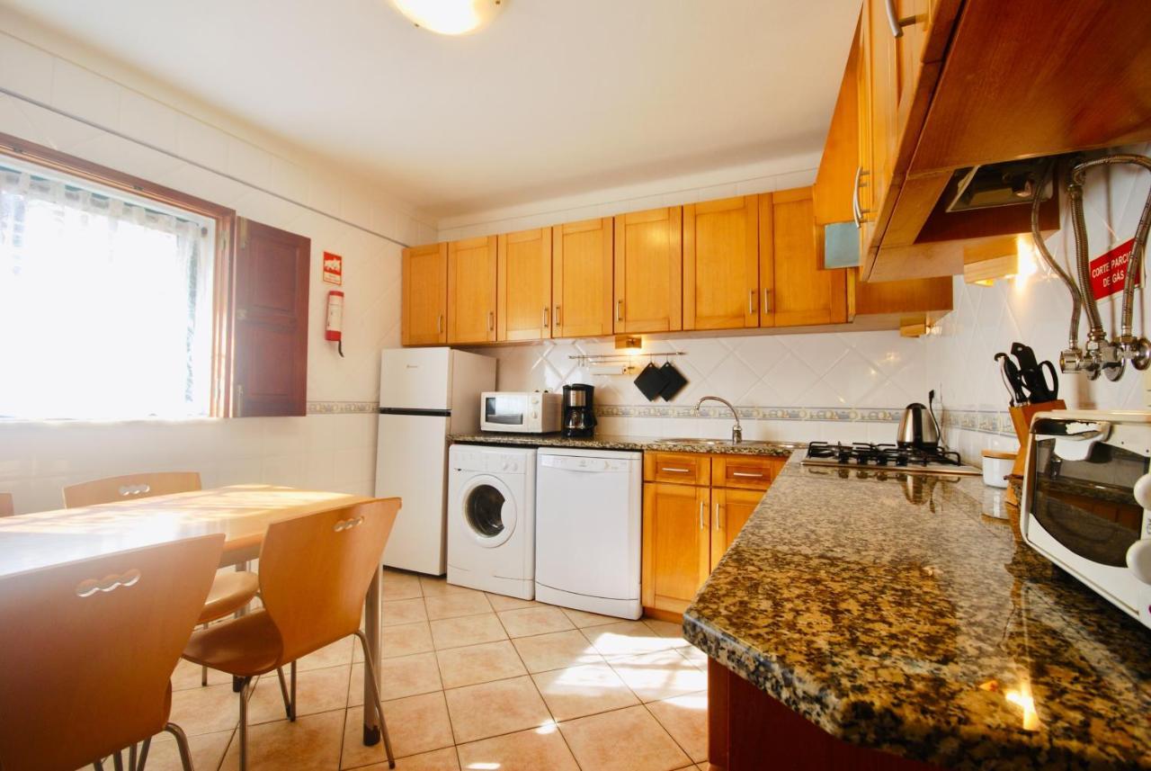 Catarina House - Baleal Beach, Balcony, Pool Фехео Екстериор снимка
