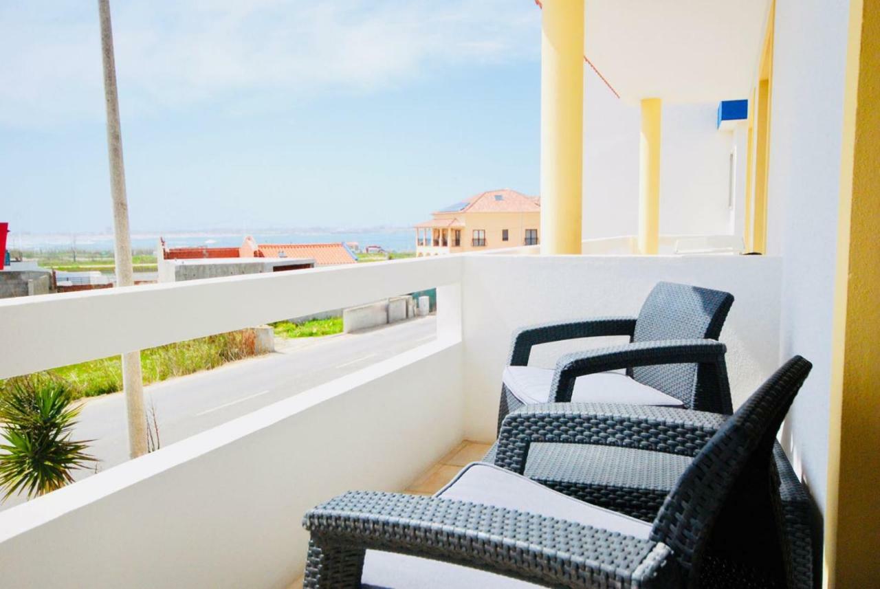 Catarina House - Baleal Beach, Balcony, Pool Фехео Екстериор снимка